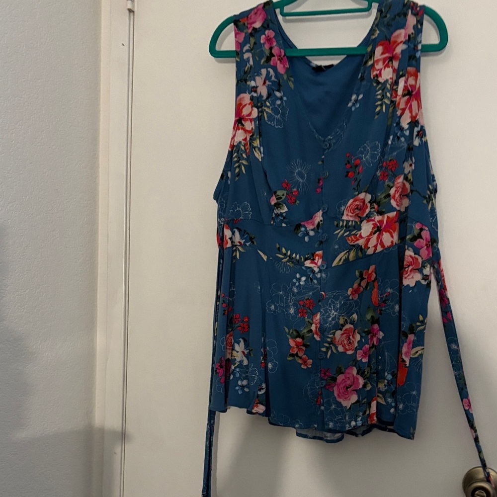Floral Blue Sleeveless Top